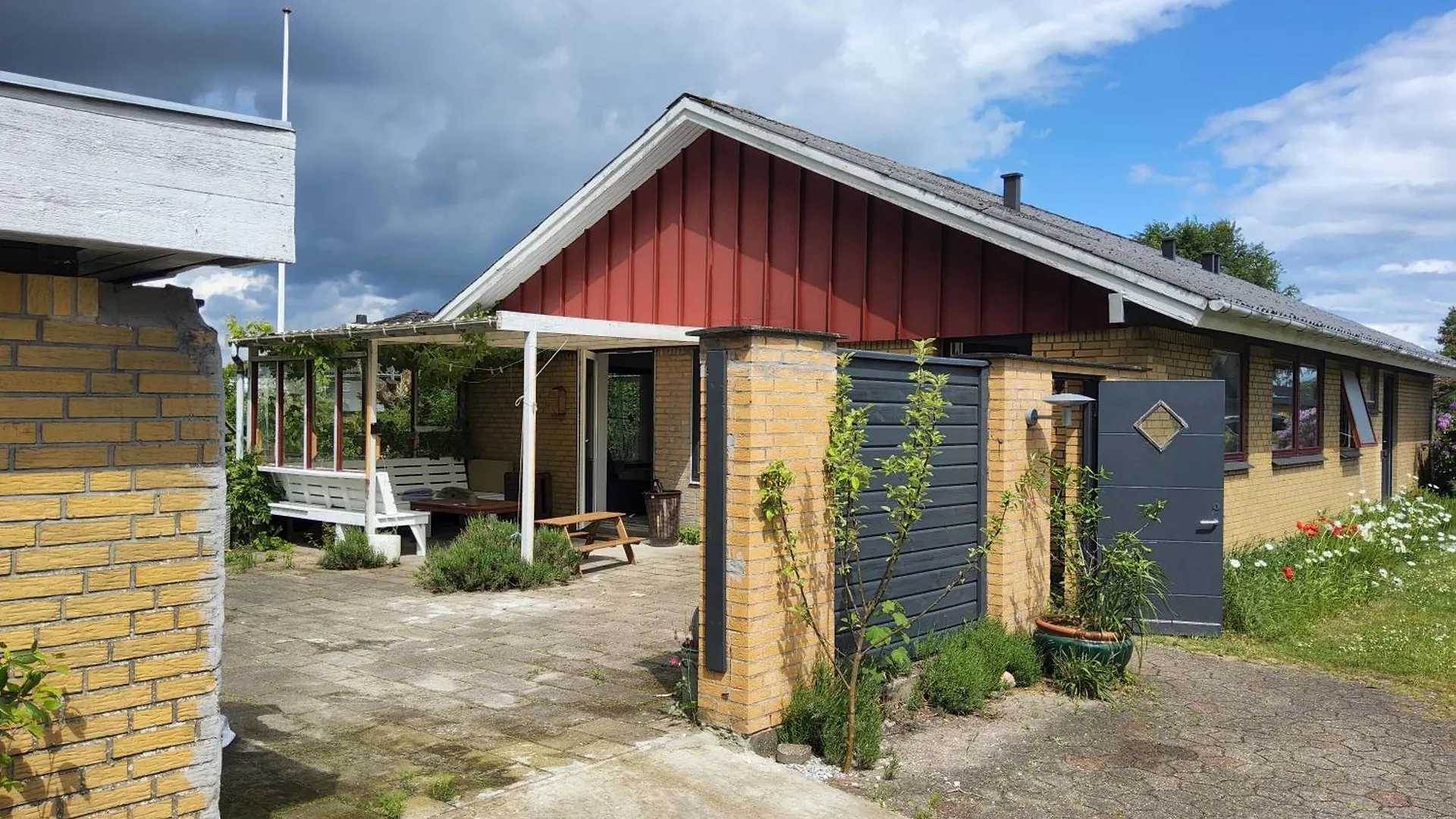 Family Friendly Apt B, 900M To Lego House, Parking, Legoland, Lalandia Billund Dania